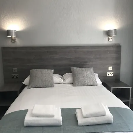 Arrandale Pensión 3*
