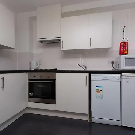 Apartment Destiny Student - Shrubhill *