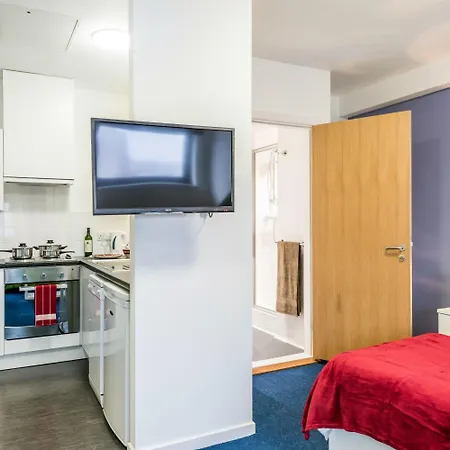 Destiny Student - Shrubhill דירה