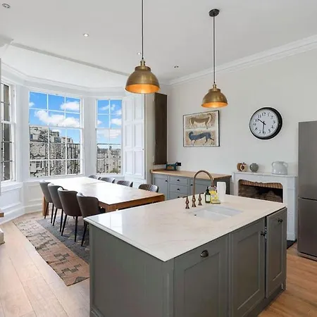 Guestready - Elegant Retreat * Edinburgh