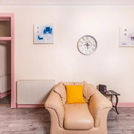 Relaxing By Carlton Hill * Εδιμβούργο