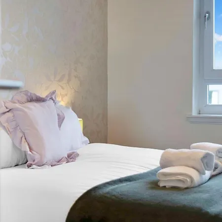 Hawkhill Lookout - Arthur's Seat View Apartment Edinburgh