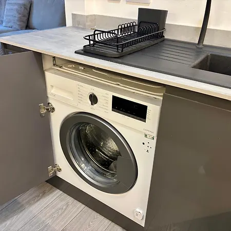 Stylish 1 Bed Centre