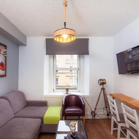 Lovely By Meadows 6 * Edinburgh