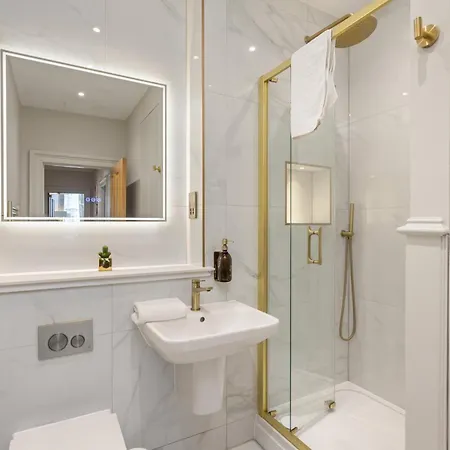 Prime 2 Bed Apartment