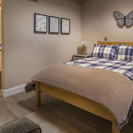 Aparthotel Haymarket 4*