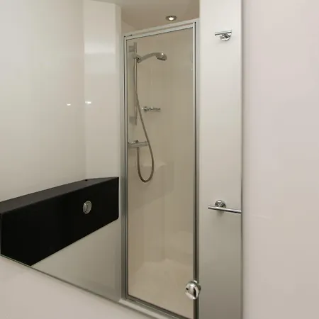 Destiny Student - Murano Apartman