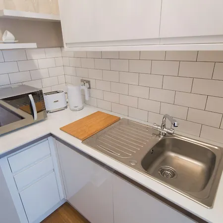 أدنبرة كاستل 4*