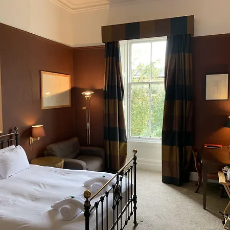 Southside Penzion 4*