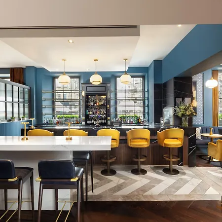 Courtyard By Marriott מלון אדינבורו