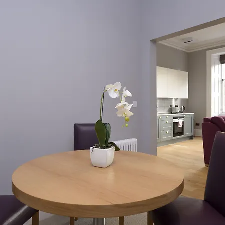 Destiny Scotland - Distillers House Apartman *