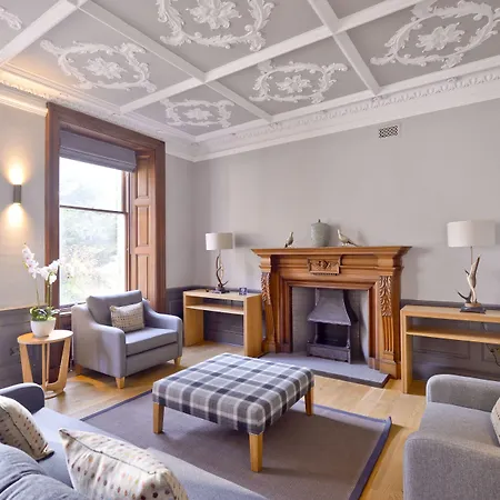 Destiny Scotland - Distillers House Apartman Edinburgh