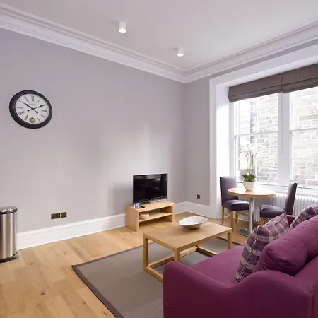 Destiny Scotland - Distillers House Apartman Edinburgh