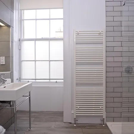 Apartman Destiny Scotland - Distillers House Edinburgh
