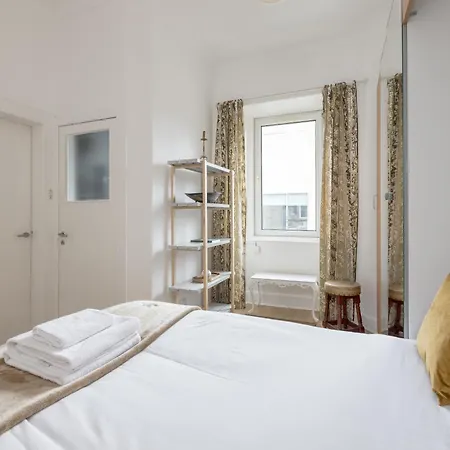 Apartment Cosy Flat Near Castle