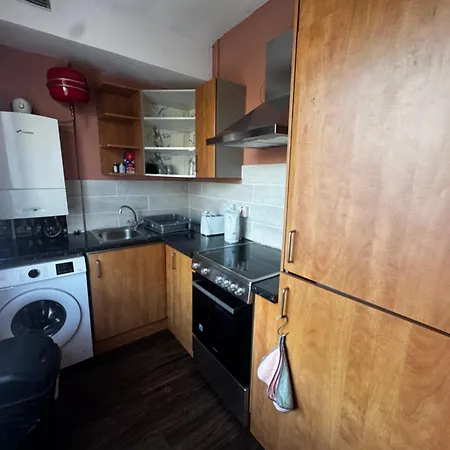 Apartament 4br Near Airport & Centre Free Parking Edynburg