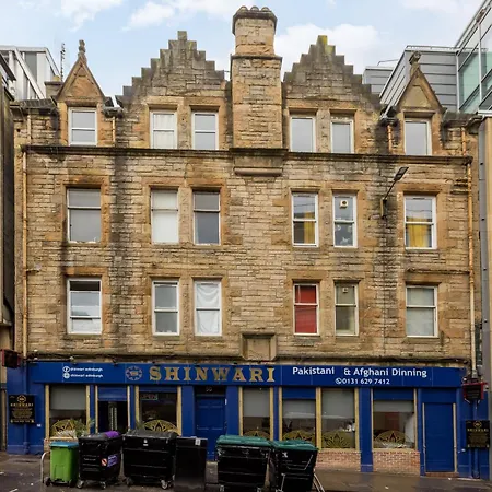 Cosy Flat Near Castle Apartment *