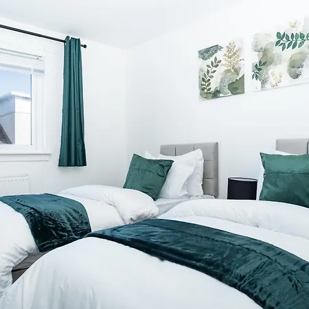 Διαμέρισμα Elegant 3br Home, Centre And Free Parking *