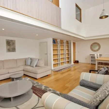 Apartamento Destiny Scotland - Broughton St Lofts *