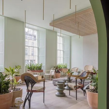 에덴 로크 호텔