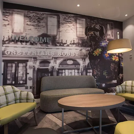 Hampton By Hilton West End Otel