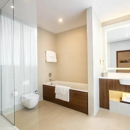 Courtyard By Marriott West 4*