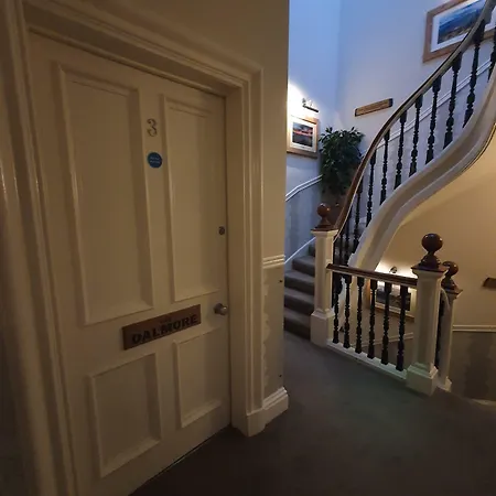 18 Craigmillar Park 4*