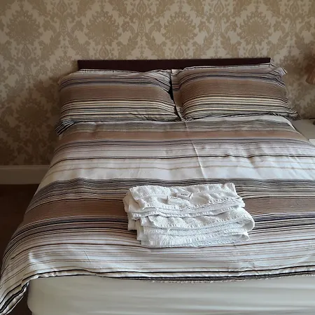 Capital House Pensión Edimburgo