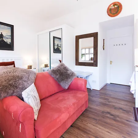 Justb Edinburgh 4* Edinburgh
