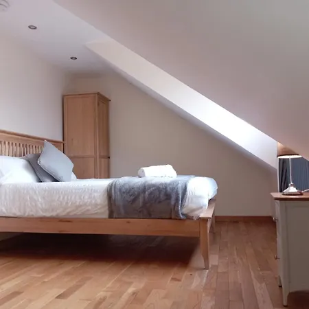 Luxurious Townhouse With Hot Tub Apartmán Edinburgh