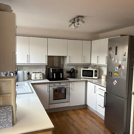 Apartamento Beautiful House With Secure Pet Friendly Garden South