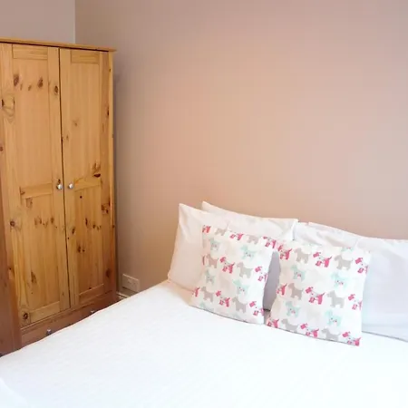 דירה Elm Row Spacious And *