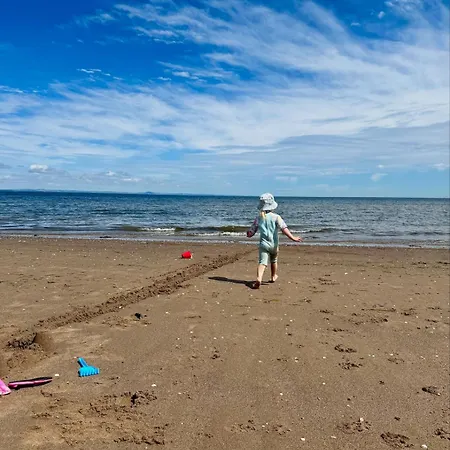 King's Road - Portobello Seaside View