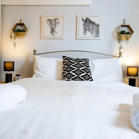 Festival Escape Apartment Edinburgh