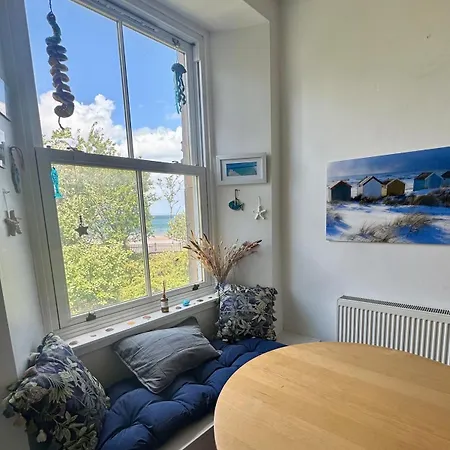 King's Road - Portobello Seaside View Апартаменты *