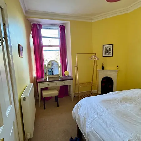 King's Road - Portobello Seaside View