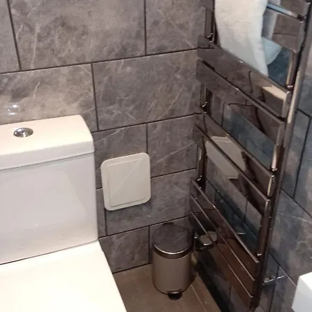 Luxurious Townhouse With Hot Tub Lägenhet Edinburg