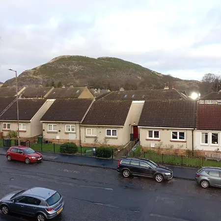 Apartmán Luxurious Townhouse With Hot Tub Edinburgh