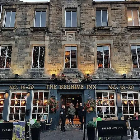 Three Bedrooms Flat In Old Town , Grassmarket Heart Of Flat Sleeps 6 , Eh1 58 Grassmarket, * Edimburgo