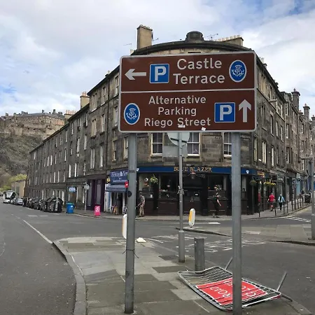 Three Bedrooms Flat In Old Town , Grassmarket Heart Of Flat Sleeps 6 , Eh1 58 Grassmarket, Appartamento