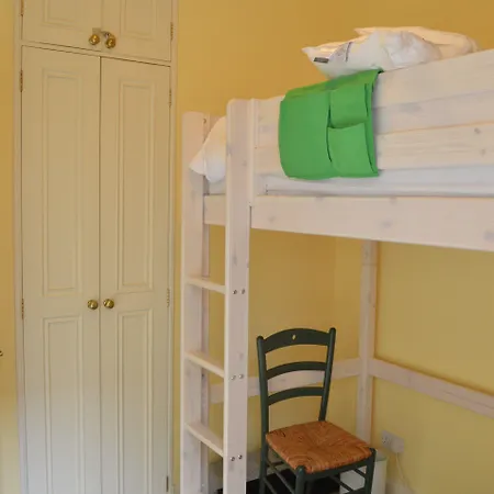 Apartment Traditional Georgian Flat In New Town *