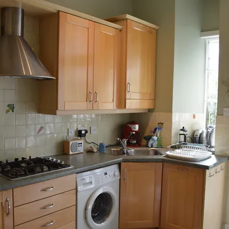 Apartment Traditional Georgian Flat In New Town *