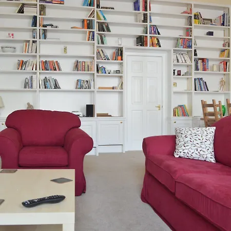 Daire Traditional Georgian Flat In New Town Edinburgh