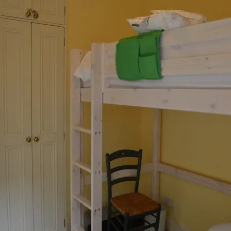 Apartment Traditional Georgian Flat In New Town *