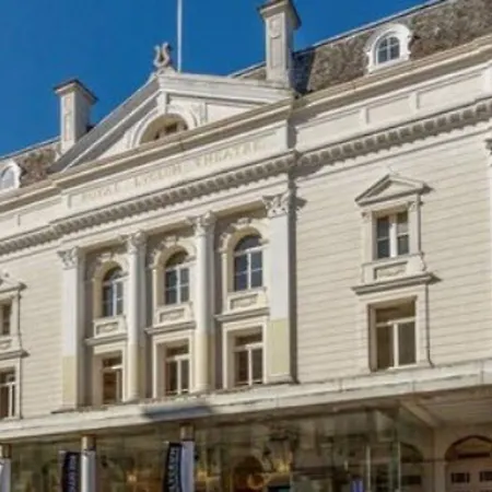 ホテル Canal Point