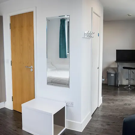 Hotel Canal Point Edinburgh