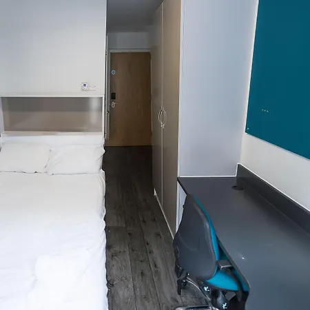 Canal Point Hotel Edinburgh