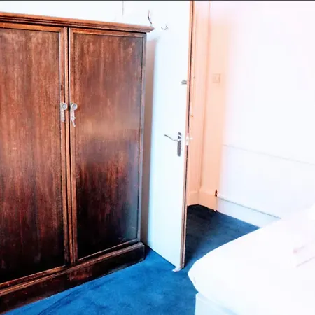 Traditional Oer The Meadows Apartamento Edimburgo