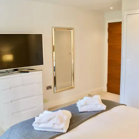 Appartement Luxurious - Sleeps 6 Édimbourg