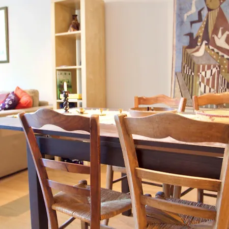 Bright Spacious 2 Bedroom In Stockbridge Daire